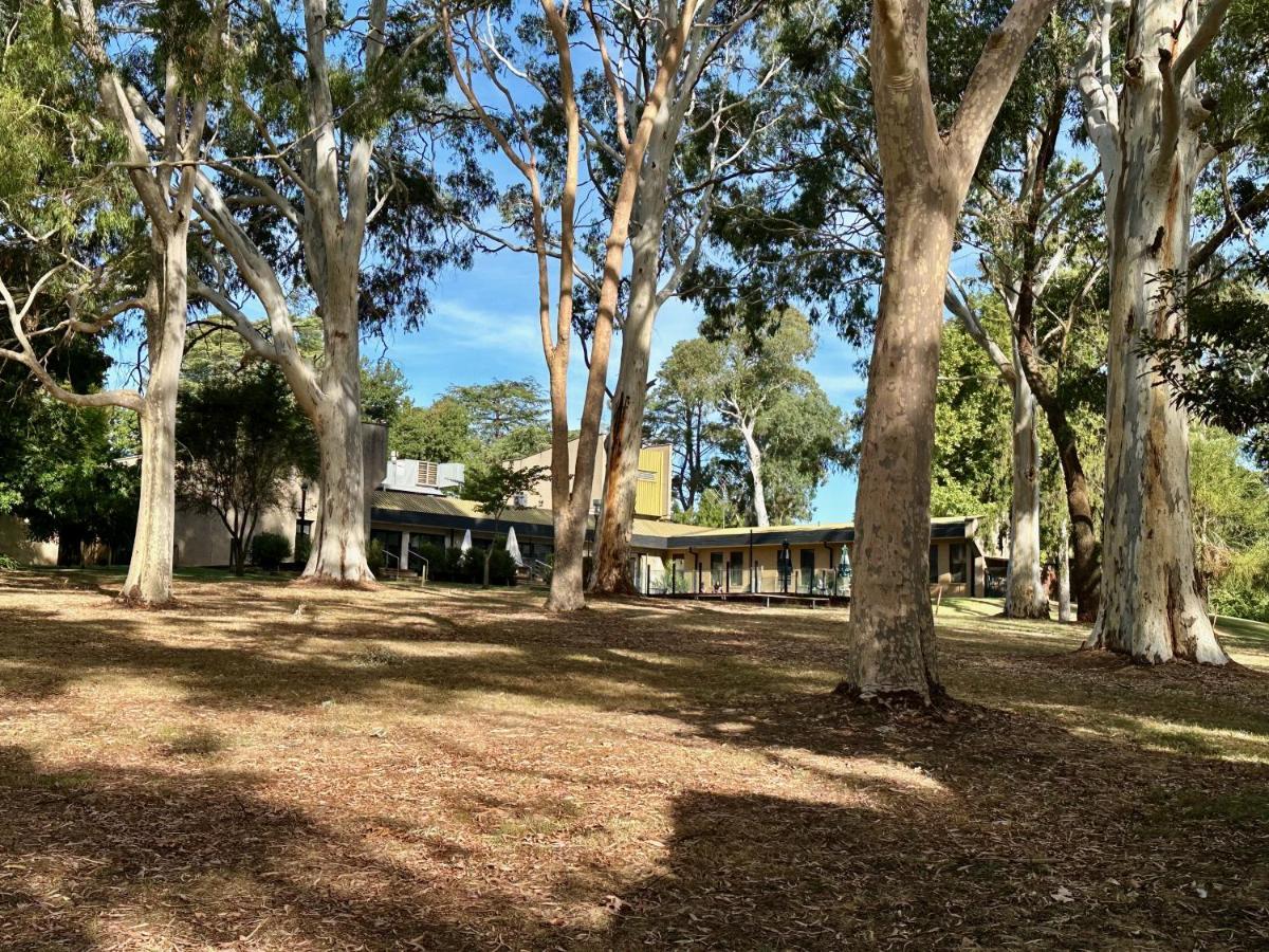 The Grand Oaks Resort Beechworth Buitenkant foto