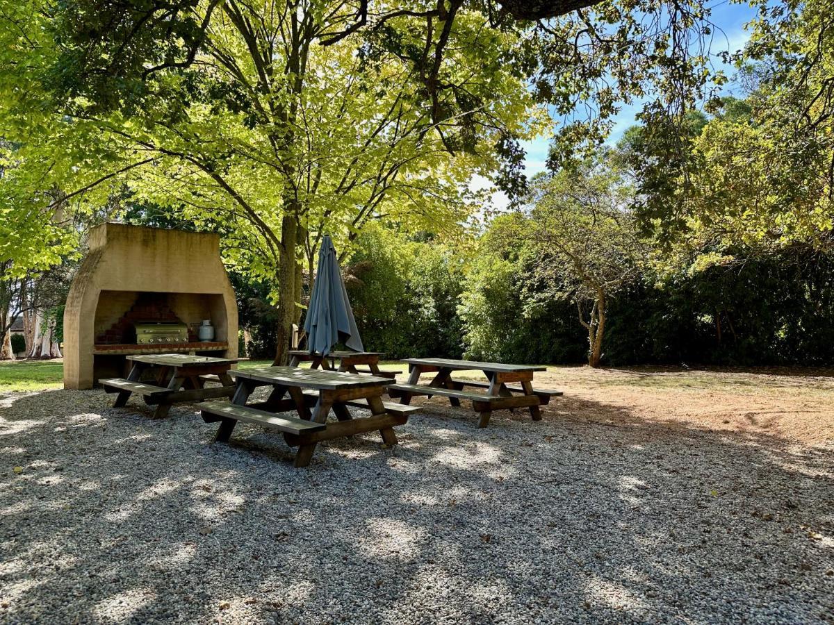 The Grand Oaks Resort Beechworth Buitenkant foto